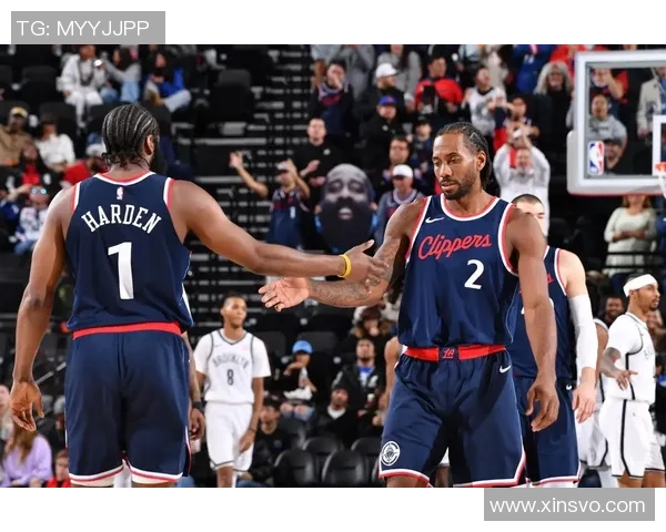 25-21! 这便是伦纳德的改动，快船是否买卖他已有答案